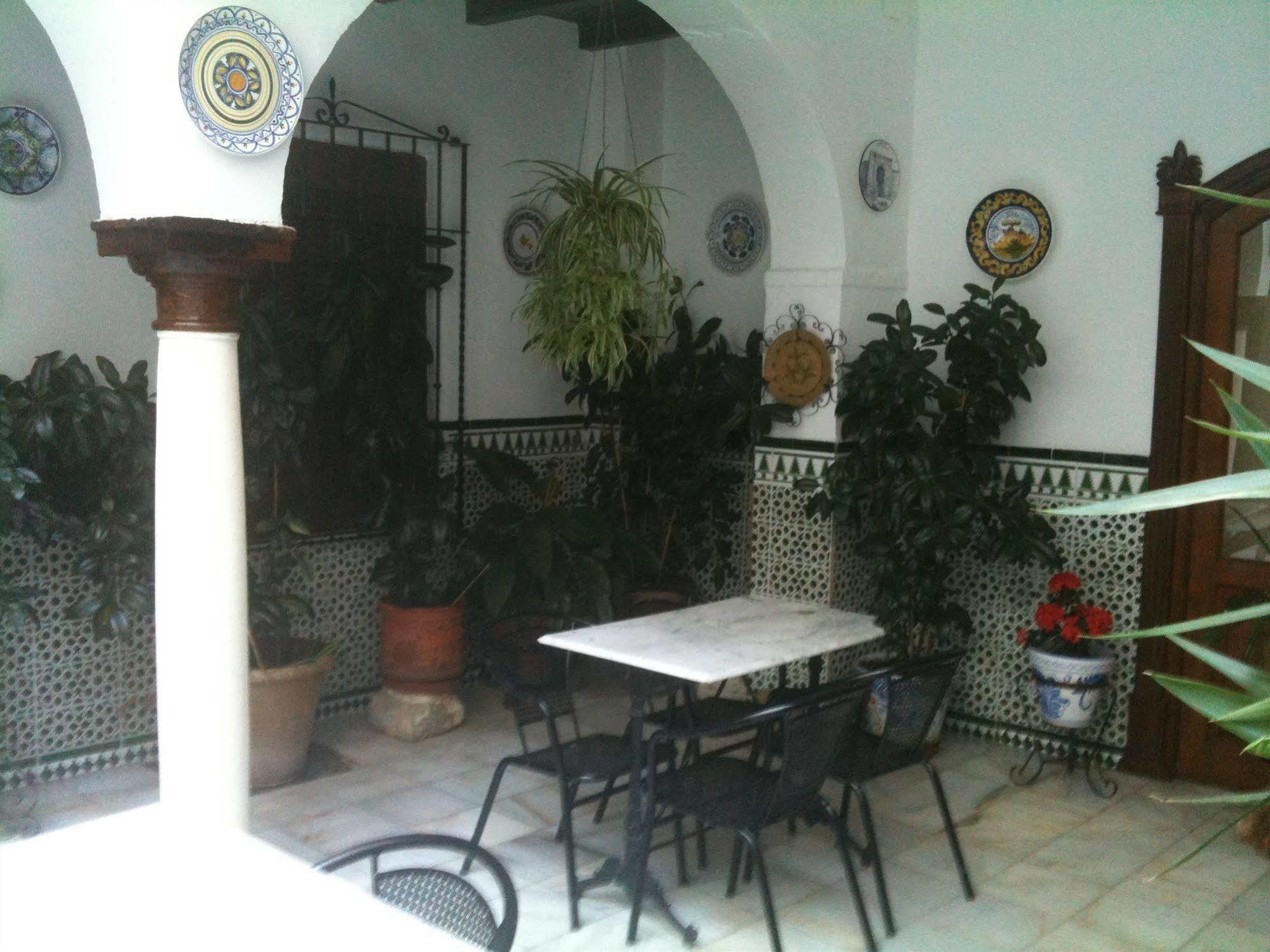 Hostal La Fuente Kordoba Zewnętrze zdjęcie